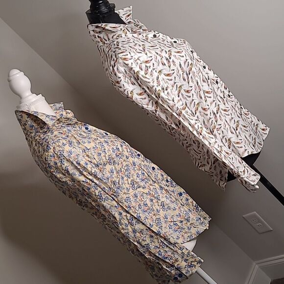 A bundle of 2 homemade button front tops - Picture 4 of 9